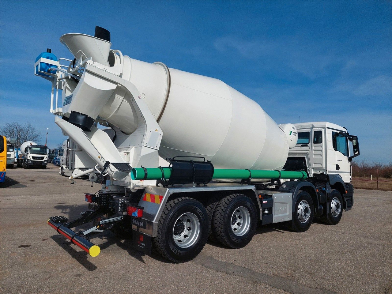 MAN TGS 32.440 8x4 BB CH Stetter 9 m³ - Concrete mixer truck: picture 4 MAN TGS 32.440 8x4 BB CH Stetter 9 m³ - Concrete mixer truck: picture 4