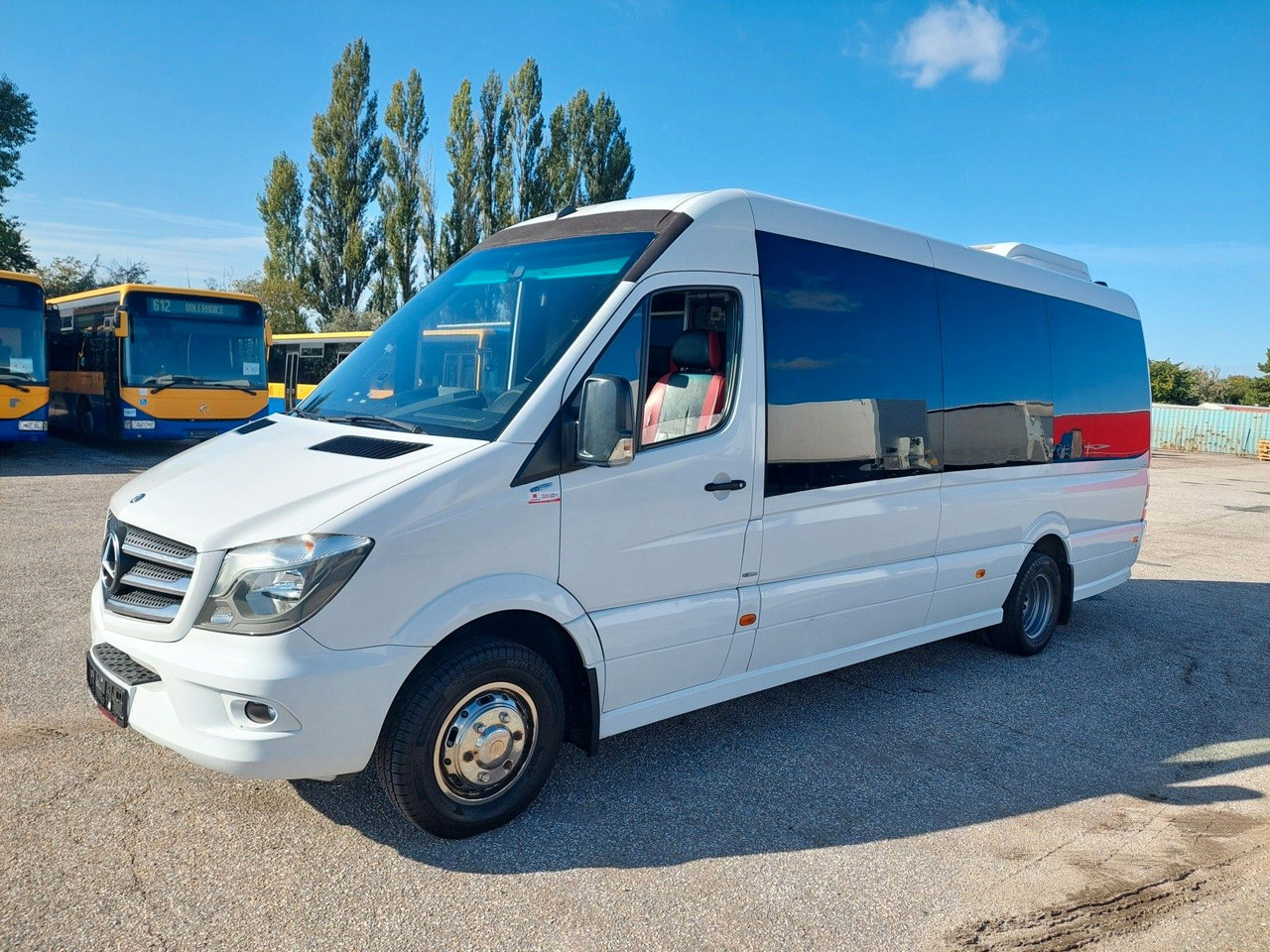 Mercedes-Benz Sprinter 519 CDI - Coach: picture 1 Mercedes-Benz Sprinter 519 CDI - Coach: picture 1