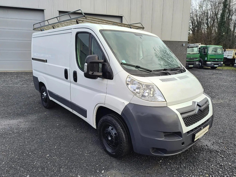 Citroën Jumper 2012 - 141000 KM - *FOR EXPORT OUTSIDE EU* - Small van, Combi van: picture 3 Citroën Jumper 2012 - 141000 KM - *FOR EXPORT OUTSIDE EU* - Small van, Combi van: picture 3