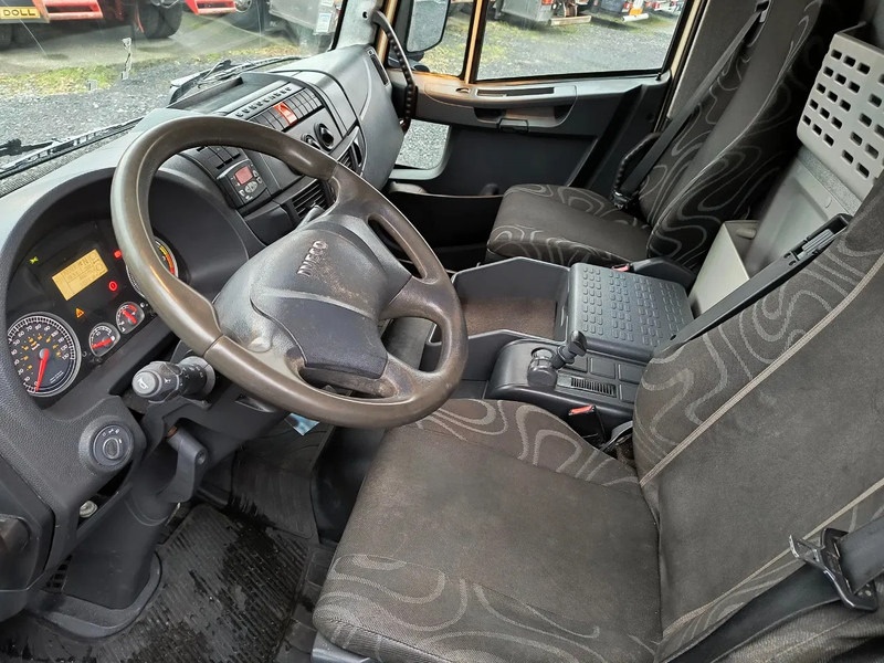 Refrigerator truck Iveco ML 120 E18 EUROCARGO - CARRIER XARIOS 600 - LAMBERET - EURO 5: picture 9