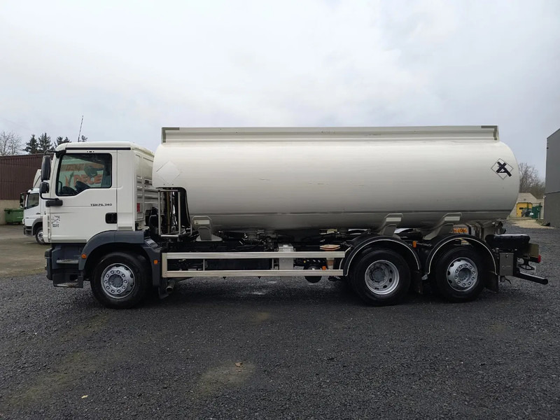 Tank truck for transportation of fuel MAN TGM 26.340 19000L FUEL/CARBURANT - 4 COMP: picture 8 Tank truck for transportation of fuel MAN TGM 26.340 19000L FUEL/CARBURANT - 4 COMP: picture 8