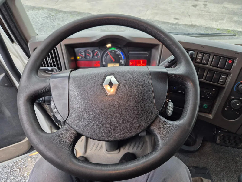 Renault Premium 280 13500L FUEL/CARBURANT - 4 COMP on lease Renault Premium 280 13500L FUEL/CARBURANT - 4 COMP: picture 10 Renault Premium 280 13500L FUEL/CARBURANT - 4 COMP on lease Renault Premium 280 13500L FUEL/CARBURANT - 4 COMP: picture 10