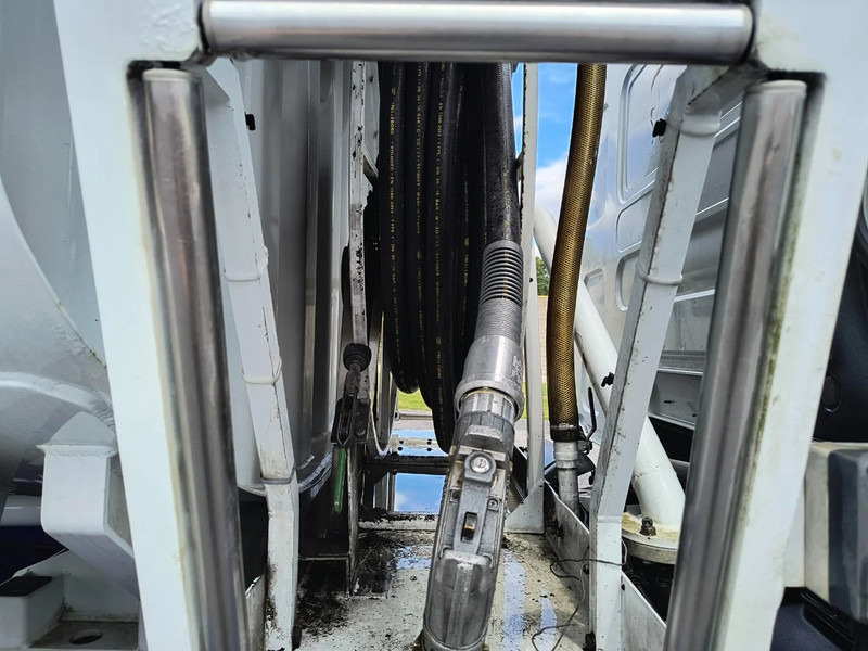 Renault Premium 310 DXI CARBURANT / FUEL 13500L - 4 COMP on lease Renault Premium 310 DXI CARBURANT / FUEL 13500L - 4 COMP: picture 11