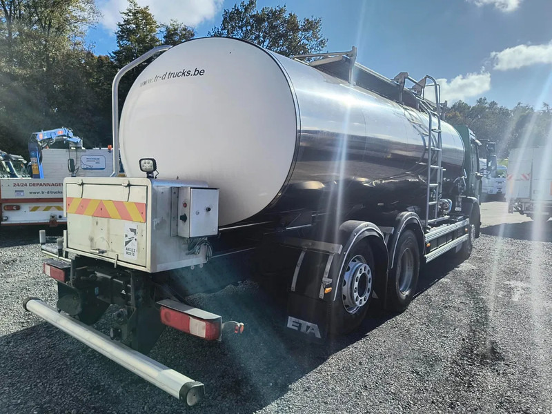Renault Premium 370 INSULATED INOX TANK 15000L - 2 COMPARTMENTS - RETARDER - Tank truck: picture 5 Renault Premium 370 INSULATED INOX TANK 15000L - 2 COMPARTMENTS - RETARDER - Tank truck: picture 5