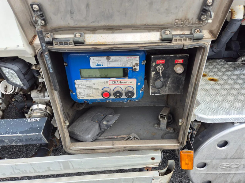 Tank truck for transportation of fuel Scania P280 FUEL / CARBURANT 14000L - 5 COMP - RETARDER: picture 16 Tank truck for transportation of fuel Scania P280 FUEL / CARBURANT 14000L - 5 COMP - RETARDER: picture 16