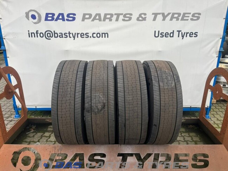 Bridgestone Bridgestone 315/70R22.5 Ecopia Drive Enliten 154/150 M+S 3PMSF gebruikte set - Tire for Truck: picture 1 Bridgestone Bridgestone 315/70R22.5 Ecopia Drive Enliten 154/150 M+S 3PMSF gebruikte set - Tire for Truck: picture 1