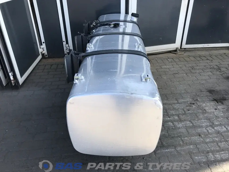 DAF Brandstoftank DAF 845 Liter 1659141 - Fuel tank for Truck: picture 4 DAF Brandstoftank DAF 845 Liter 1659141 - Fuel tank for Truck: picture 4