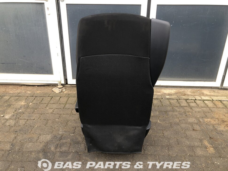 DAF CF Euro 6 Bijrijdersstoel DAF 2104712 - Seat for Truck: picture 3 DAF CF Euro 6 Bijrijdersstoel DAF 2104712 - Seat for Truck: picture 3