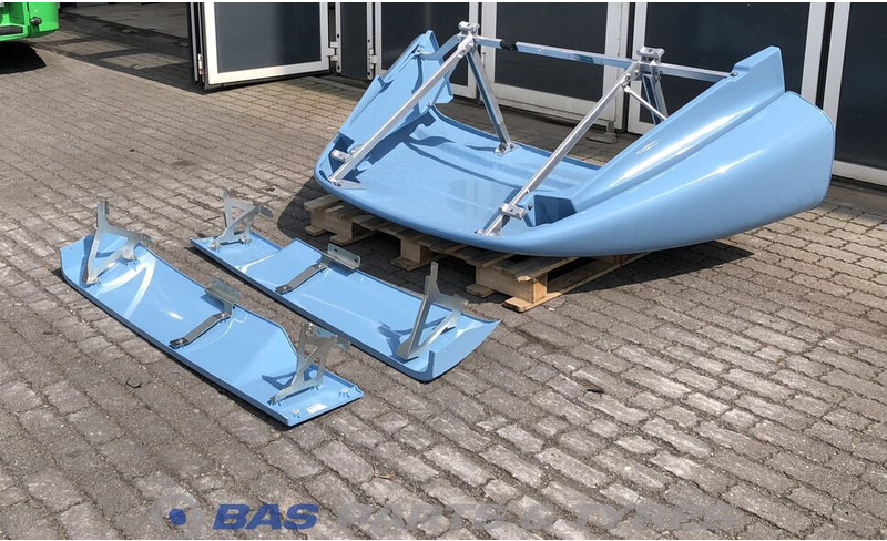 DAF CF Euro 6 Spoilerset DAF Day Cab L1H1 1836017 - Aerodynamics/ Spoiler for Truck: picture 5 DAF CF Euro 6 Spoilerset DAF Day Cab L1H1 1836017 - Aerodynamics/ Spoiler for Truck: picture 5