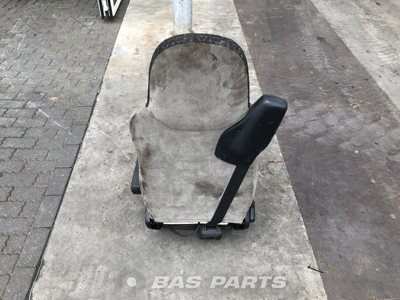 DAF CF75 Euro 4-5 Bijrijdersstoel DAF 1796654 - Seat for Truck: picture 3 DAF CF75 Euro 4-5 Bijrijdersstoel DAF 1796654 - Seat for Truck: picture 3