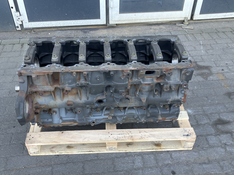 DAF Cilinderblok DAF 2115212 - Cylinder block for Truck: picture 1 DAF Cilinderblok DAF 2115212 - Cylinder block for Truck: picture 1