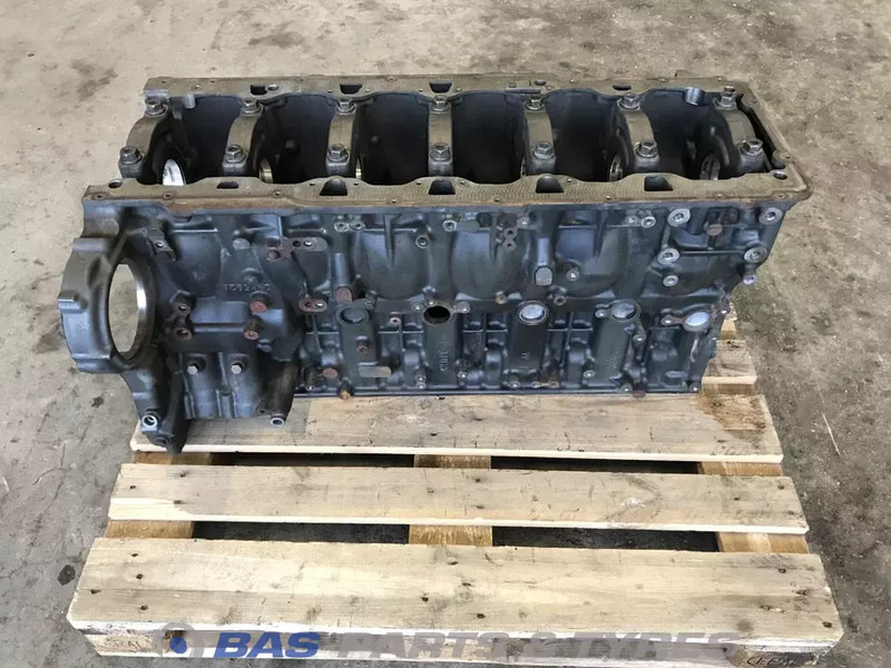 DAF Cilinderblok DAF 2117404 - Cylinder block for Truck: picture 3 DAF Cilinderblok DAF 2117404 - Cylinder block for Truck: picture 3