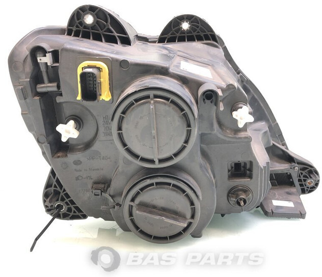 DAF Koplamp 1939781 - Headlight for Truck: picture 2 DAF Koplamp 1939781 - Headlight for Truck: picture 2