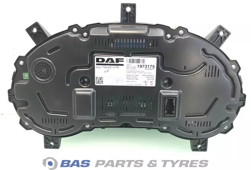 DAF LF Euro 6 Instrumentenpaneel DAF 1952905 - Dashboard for Truck: picture 2 DAF LF Euro 6 Instrumentenpaneel DAF 1952905 - Dashboard for Truck: picture 2