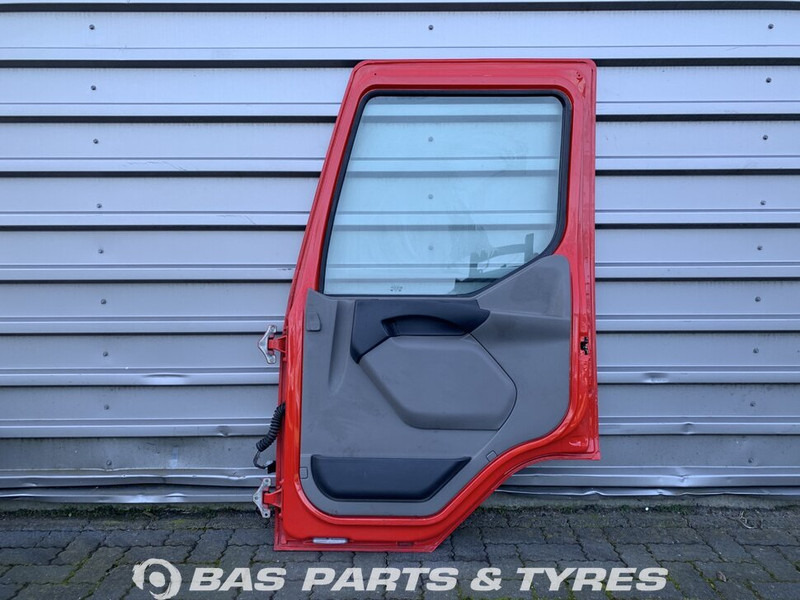DAF LF45 Euro 4-5 Portier Rechts DAF 1400741 - Door and parts for Truck: picture 2 DAF LF45 Euro 4-5 Portier Rechts DAF 1400741 - Door and parts for Truck: picture 2