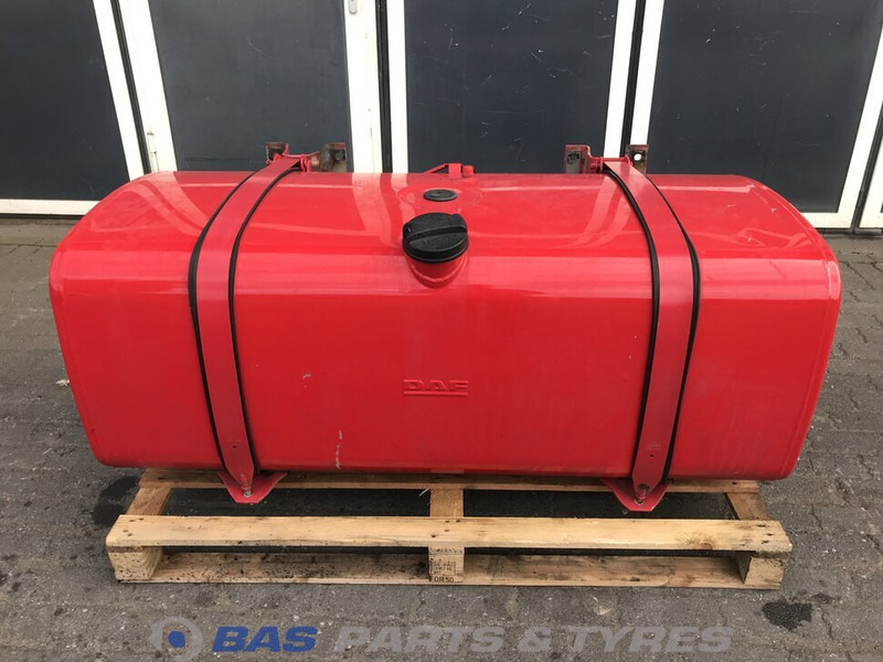 DAF - Fuel tank for Truck: picture 1 DAF - Fuel tank for Truck: picture 1