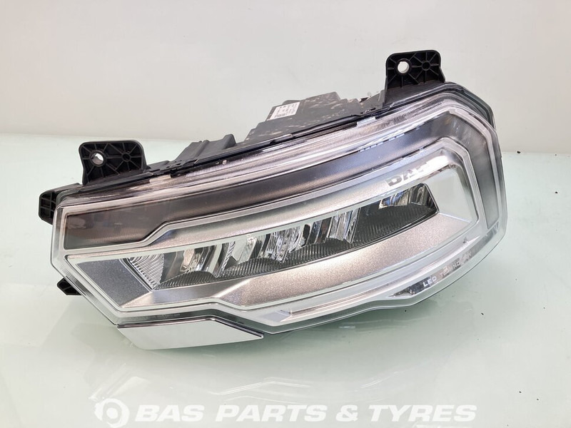 DAF  - Headlight for Truck: picture 1 DAF  - Headlight for Truck: picture 1