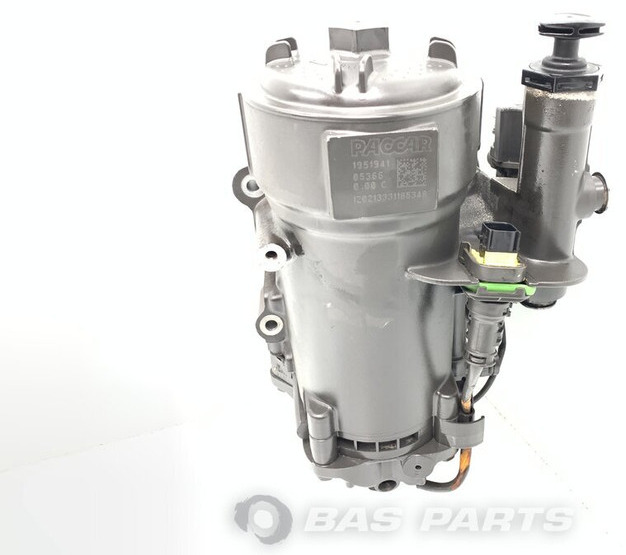 DAF - Fuel filter for Truck: picture 1 DAF - Fuel filter for Truck: picture 1