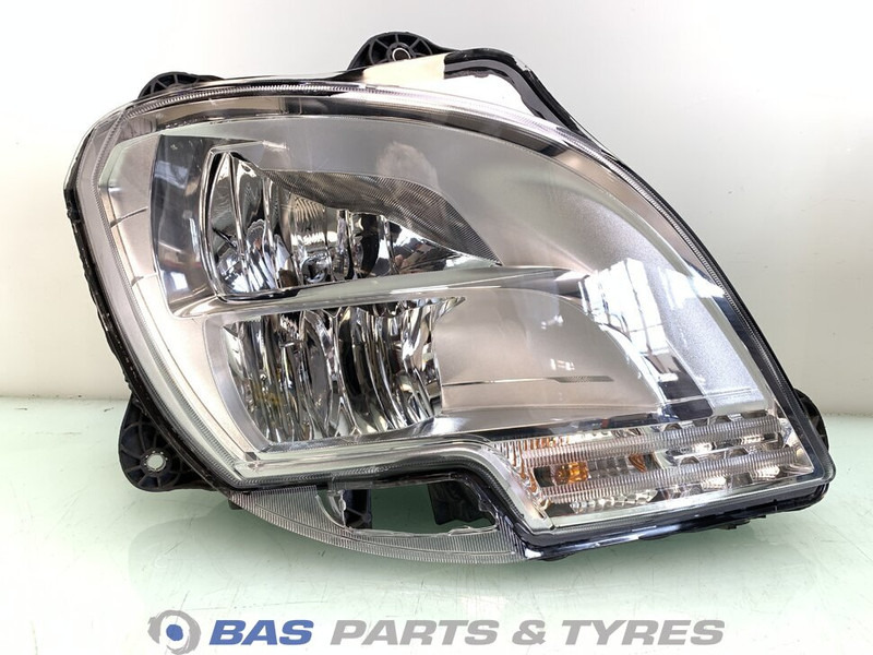 DAF XF106 Koplamp Rechts 1857535 - Headlight for Truck: picture 1 DAF XF106 Koplamp Rechts 1857535 - Headlight for Truck: picture 1