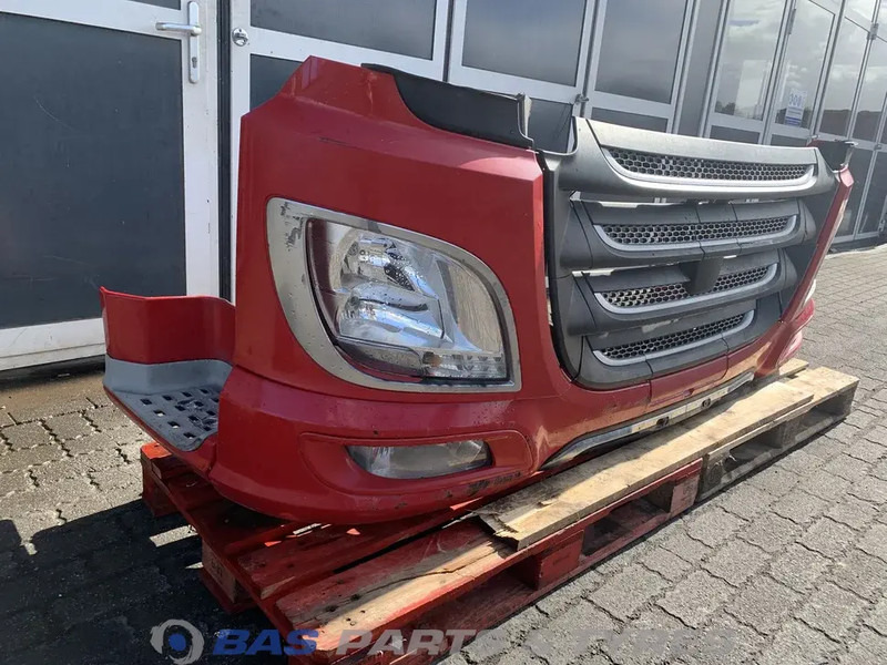 DAF XF106 - Bumper for Truck: picture 3 DAF XF106 - Bumper for Truck: picture 3
