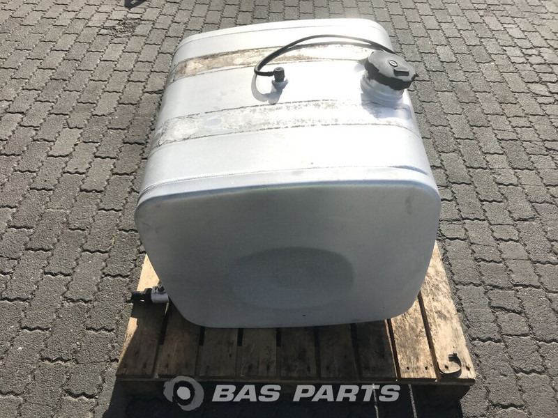 MAN Brandstoftank MAN 250 Liter 81122016245 - Fuel tank for Truck: picture 4 MAN Brandstoftank MAN 250 Liter 81122016245 - Fuel tank for Truck: picture 4