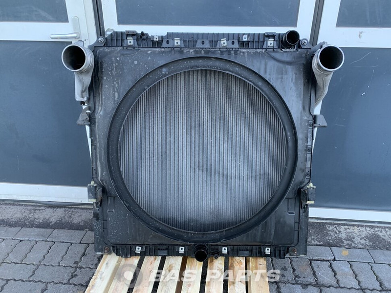 Mercedes-Benz Actros MP4 Koelerpakket Mercedes OM471LA 420 A 960 500 00 02 - Radiator for Truck: picture 1 Mercedes-Benz Actros MP4 Koelerpakket Mercedes OM471LA 420 A 960 500 00 02 - Radiator for Truck: picture 1