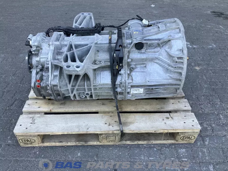 Mercedes-Benz Actros MP4 - Gearbox for Truck: picture 3 Mercedes-Benz Actros MP4 - Gearbox for Truck: picture 3