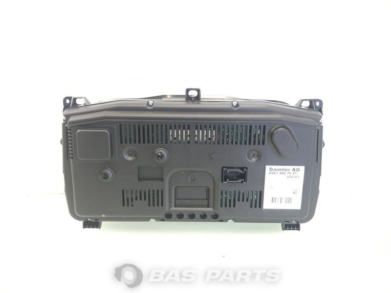Mercedes-Benz Antos MP4 Instrumentenpaneel Mercedes A 008 446 66 21 - Dashboard for Truck: picture 2 Mercedes-Benz Antos MP4 Instrumentenpaneel Mercedes A 008 446 66 21 - Dashboard for Truck: picture 2