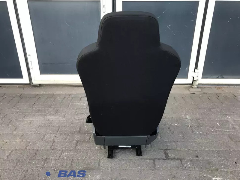 Mercedes-Benz Atego MP4 Bestuurdersstoel Mercedes A 967 910 13 01 - Seat for Truck: picture 3 Mercedes-Benz Atego MP4 Bestuurdersstoel Mercedes A 967 910 13 01 - Seat for Truck: picture 3