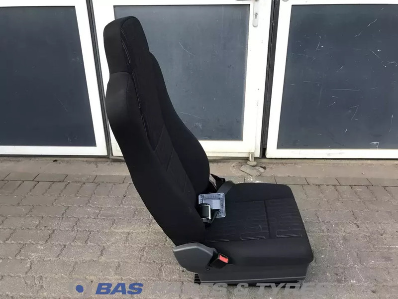 Mercedes-Benz Atego MP4 Bestuurdersstoel Mercedes A 967 910 13 01 - Seat for Truck: picture 4 Mercedes-Benz Atego MP4 Bestuurdersstoel Mercedes A 967 910 13 01 - Seat for Truck: picture 4