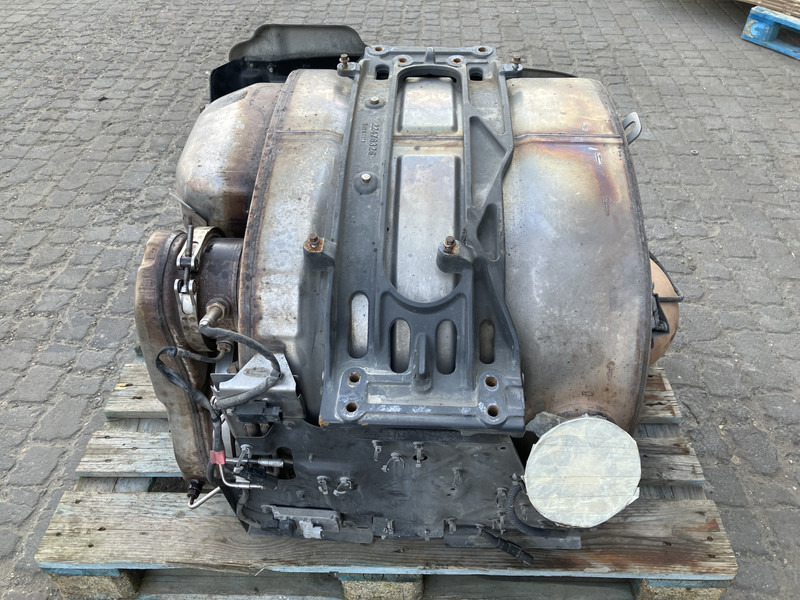 Renault - Muffler for Truck: picture 2 Renault - Muffler for Truck: picture 2