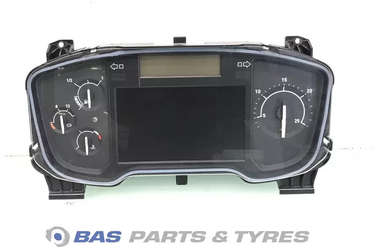 Renault T-Serie Instrumentenpaneel Renault 7421627137 - Dashboard for Truck: picture 1 Renault T-Serie Instrumentenpaneel Renault 7421627137 - Dashboard for Truck: picture 1