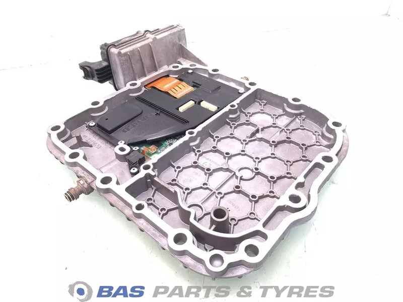 Renault T-Serie - Gearbox for Truck: picture 2 Renault T-Serie - Gearbox for Truck: picture 2