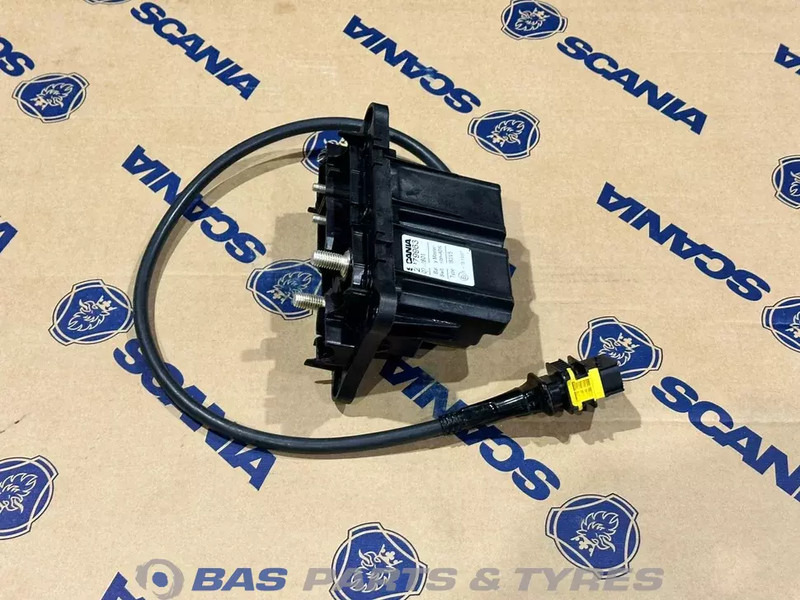 Scania HoofdSchakelaar Scania 2742010 - Cables/ Wire harness for Truck: picture 2 Scania HoofdSchakelaar Scania 2742010 - Cables/ Wire harness for Truck: picture 2