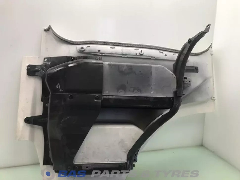 Scania S-Serie NextGen Opstap Rechts Scania 2422396 - Body and exterior for Truck: picture 2 Scania S-Serie NextGen Opstap Rechts Scania 2422396 - Body and exterior for Truck: picture 2