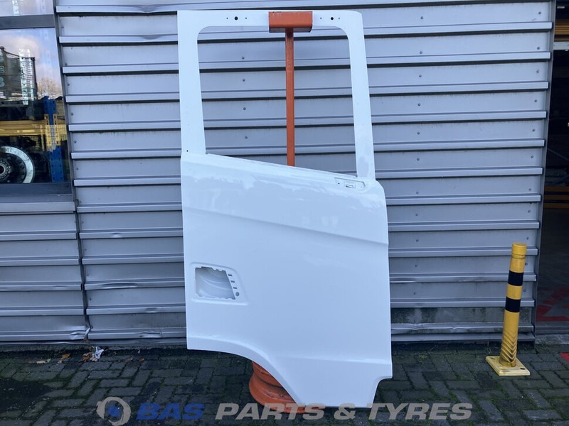 Scania S-Serie NextGen Portier Rechts Scania 2137842 - Door and parts for Truck: picture 1 Scania S-Serie NextGen Portier Rechts Scania 2137842 - Door and parts for Truck: picture 1