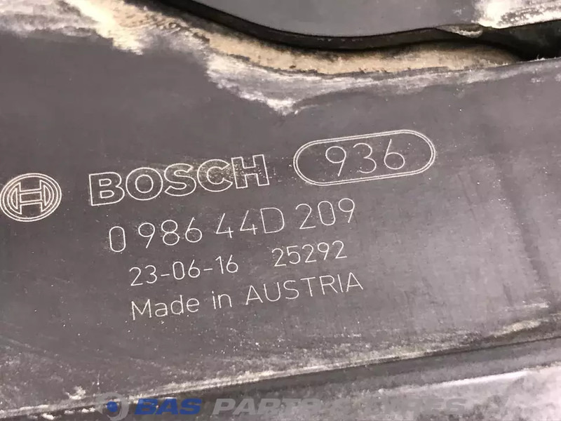 DAF AdBlue pomp DAF 1819797 - Spare parts for Truck: picture 5 DAF AdBlue pomp DAF 1819797 - Spare parts for Truck: picture 5