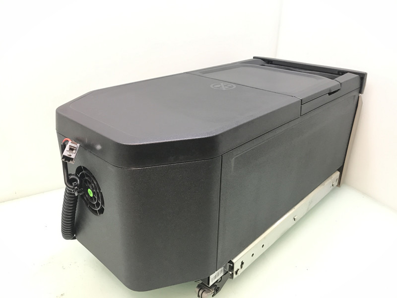 DAF XG+ Koelkast DAF 35 Liter 2318729 - Spare parts for Truck: picture 2 DAF XG+ Koelkast DAF 35 Liter 2318729 - Spare parts for Truck: picture 2