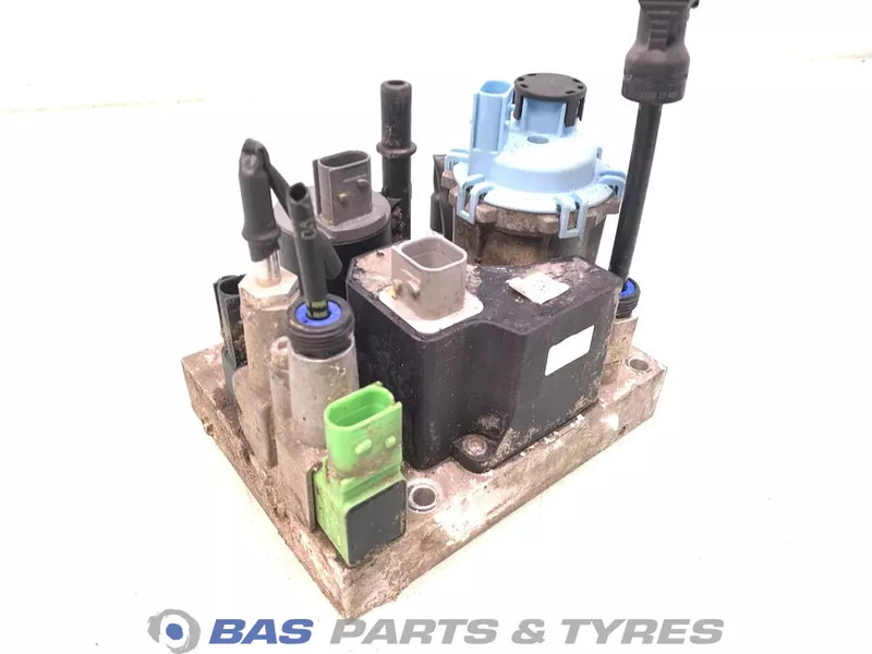 Renault - Spare parts for Truck: picture 2 Renault - Spare parts for Truck: picture 2