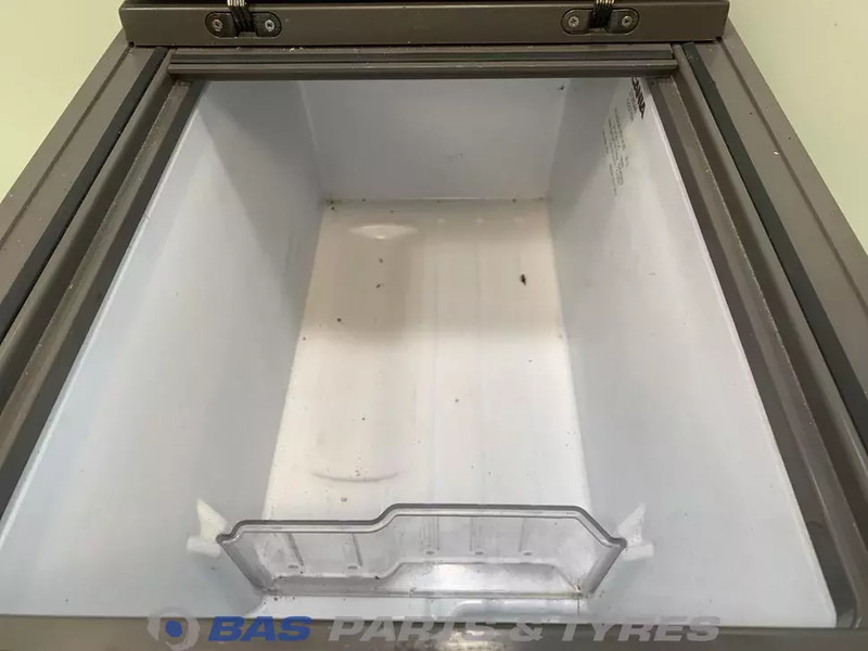 Scania R-Serie NextGen Koelkast Scania 30 Liter 2706544 - Spare parts for Truck: picture 2 Scania R-Serie NextGen Koelkast Scania 30 Liter 2706544 - Spare parts for Truck: picture 2