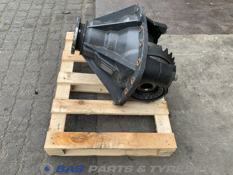 Volvo Differentieel Volvo RS1370HV RS1352HV - Differential gear for Truck: picture 1 Volvo Differentieel Volvo RS1370HV RS1352HV - Differential gear for Truck: picture 1