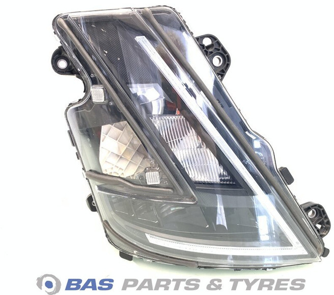 Volvo FH16 (FH5) - Headlight for Truck: picture 1 Volvo FH16 (FH5) - Headlight for Truck: picture 1