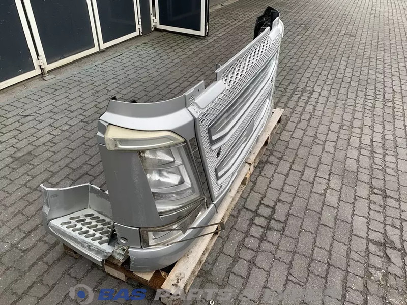 Volvo FH4 - Bumper for Truck: picture 3 Volvo FH4 - Bumper for Truck: picture 3