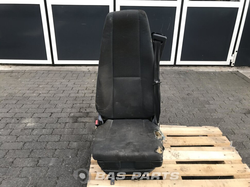 Volvo FL Bestuurdersstoel Volvo 20862618 - Seat for Truck: picture 1 Volvo FL Bestuurdersstoel Volvo 20862618 - Seat for Truck: picture 1