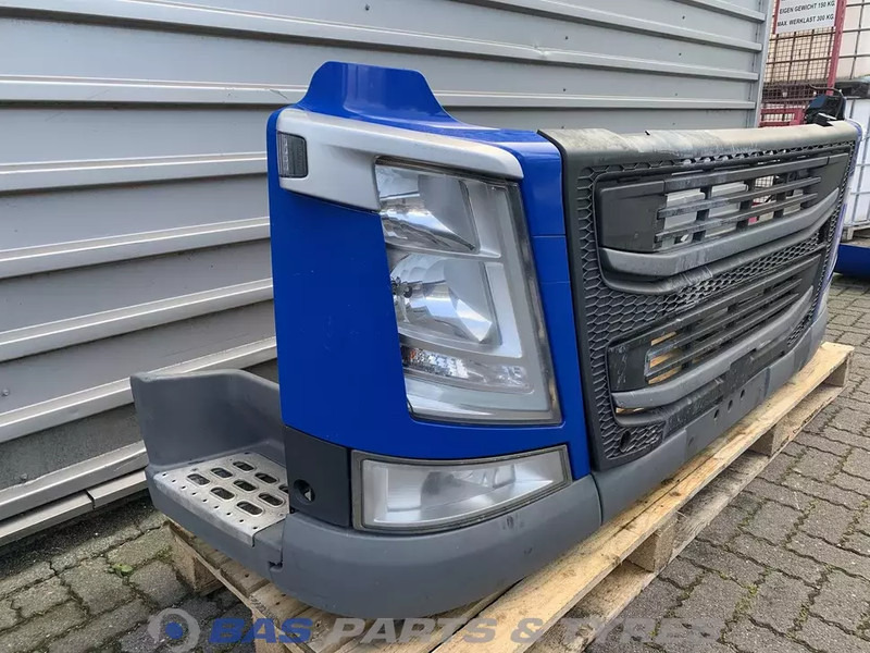 Volvo FM4 Bumper Volvo 78670305 - Bumper for Truck: picture 3 Volvo FM4 Bumper Volvo 78670305 - Bumper for Truck: picture 3