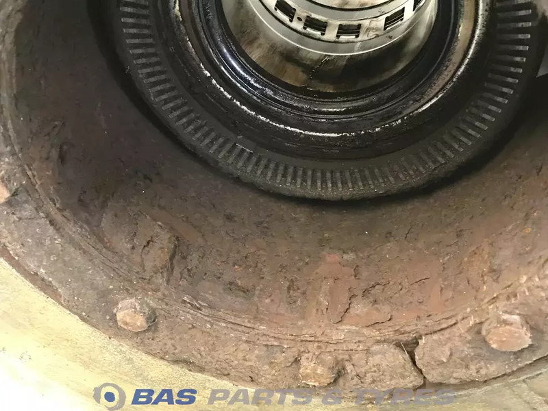 Volvo Naaf Achteras 435 mm Massief 85107753 - Wheel hub for Truck: picture 2 Volvo Naaf Achteras 435 mm Massief 85107753 - Wheel hub for Truck: picture 2