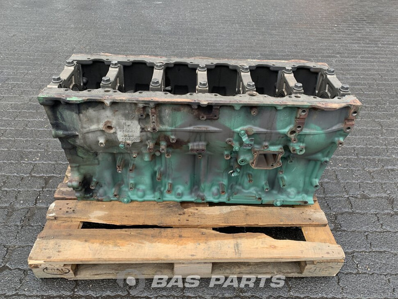 Volvo - Engine and parts for Truck: picture 1 Volvo - Engine and parts for Truck: picture 1