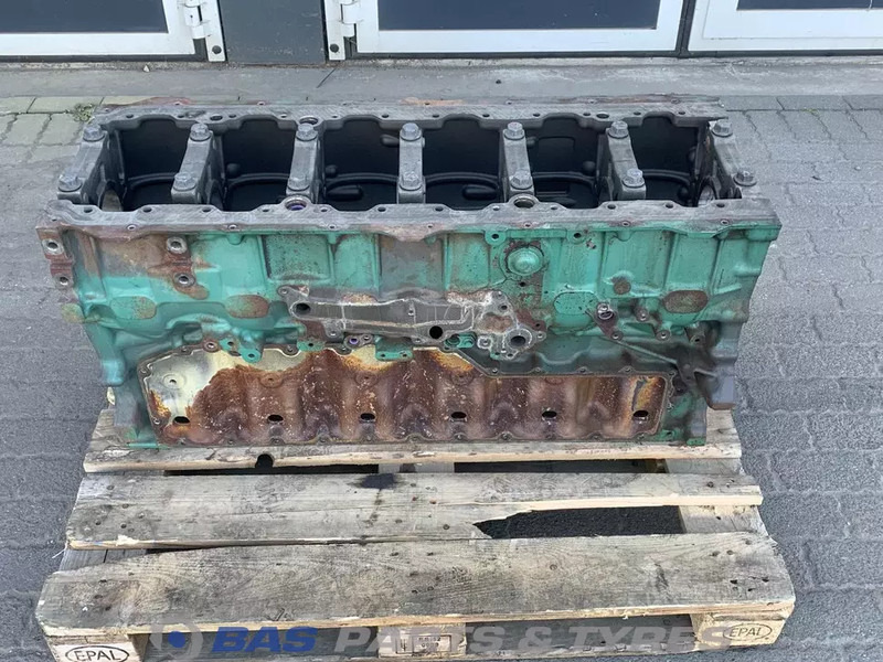 Volvo - Cylinder block for Truck: picture 1 Volvo - Cylinder block for Truck: picture 1
