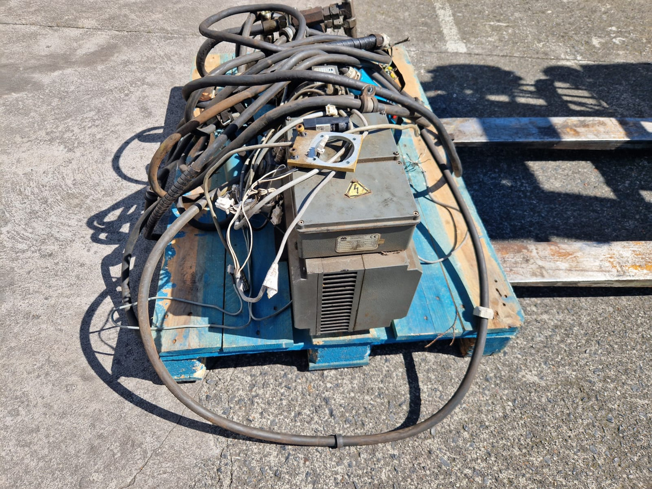 GENERADOR MOZELT - Generator set: picture 1 GENERADOR MOZELT - Generator set: picture 1