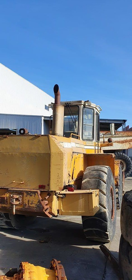 LIEBHERR L531 N/S: 279/647 - Wheel loader: picture 3 LIEBHERR L531 N/S: 279/647 - Wheel loader: picture 3